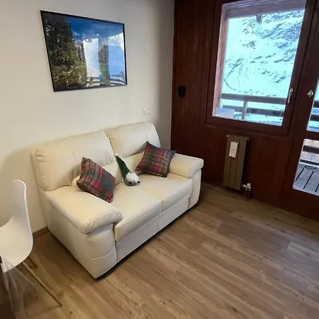 アパート Casa A Cervinia Sulle Piste 2 ブレウイル・チェルヴィナイア